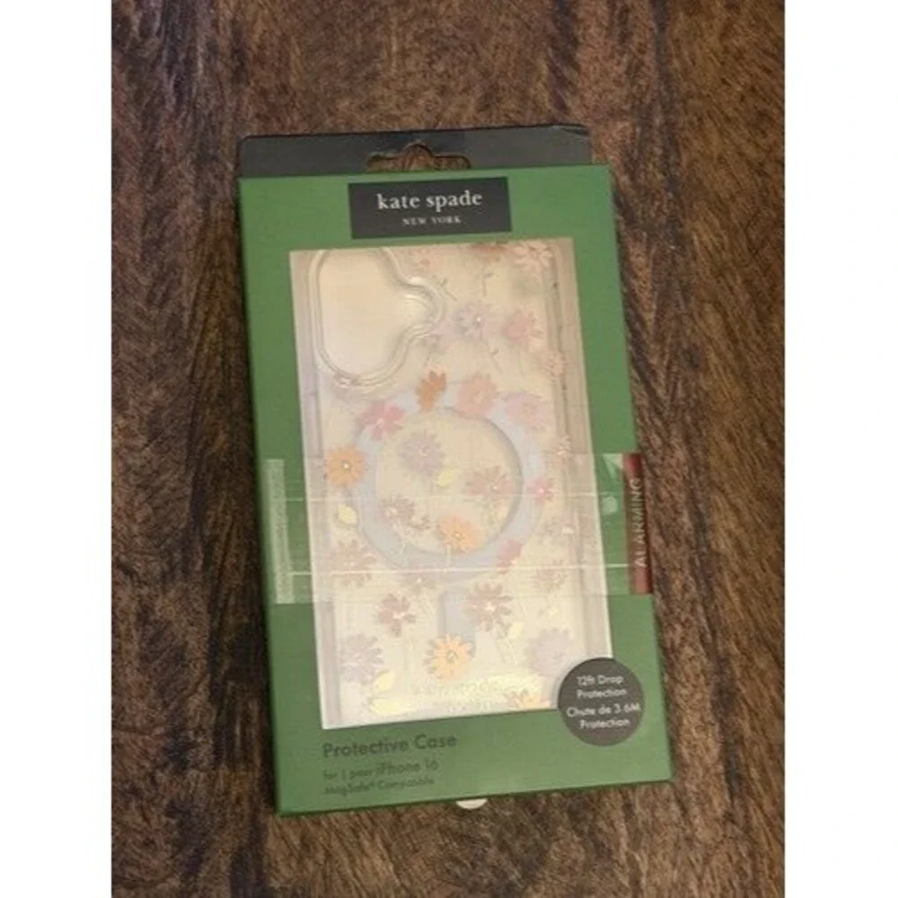 kate spade new york Clear Floral iPhone 16 Case MagSafe Magnetic Wireless